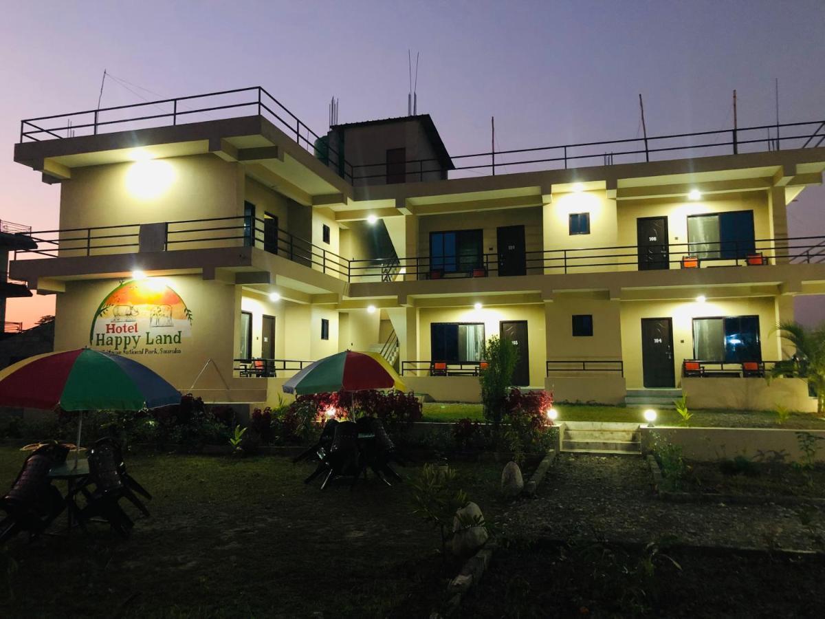 Hotel Happy Land Chitwan Exterior foto